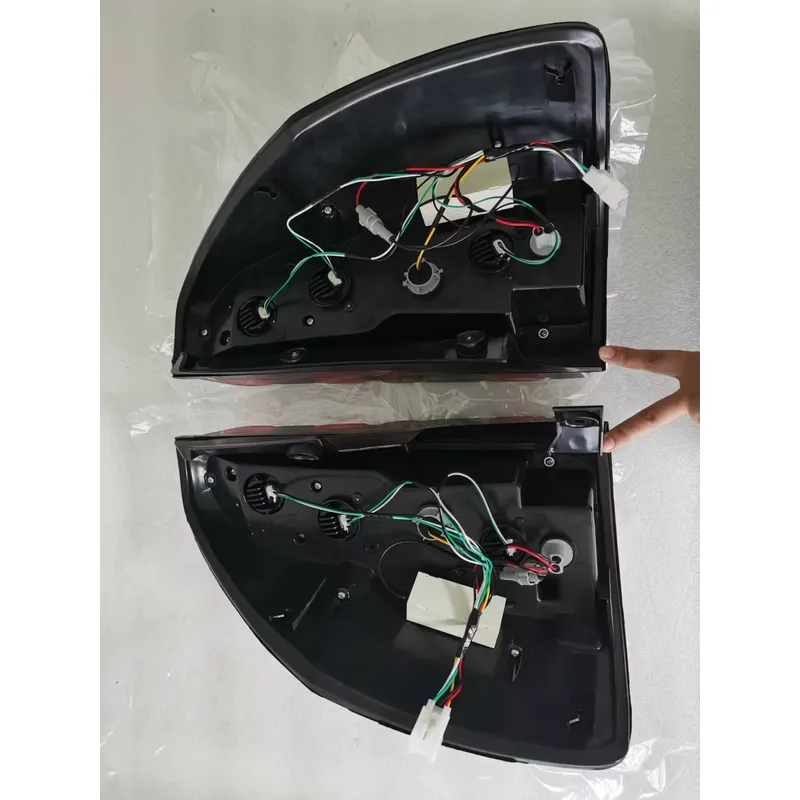 Auto Repair Shop - Fabrika Çıkışlı Modifiye Arka Lamba Prado